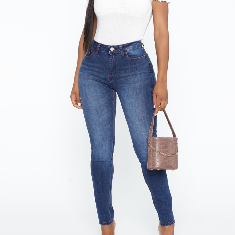 Fashion Nova Classic Skinny Jeans Dark Wash